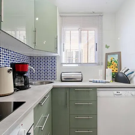 Cosy, Freshly Furnished Torrevieja
